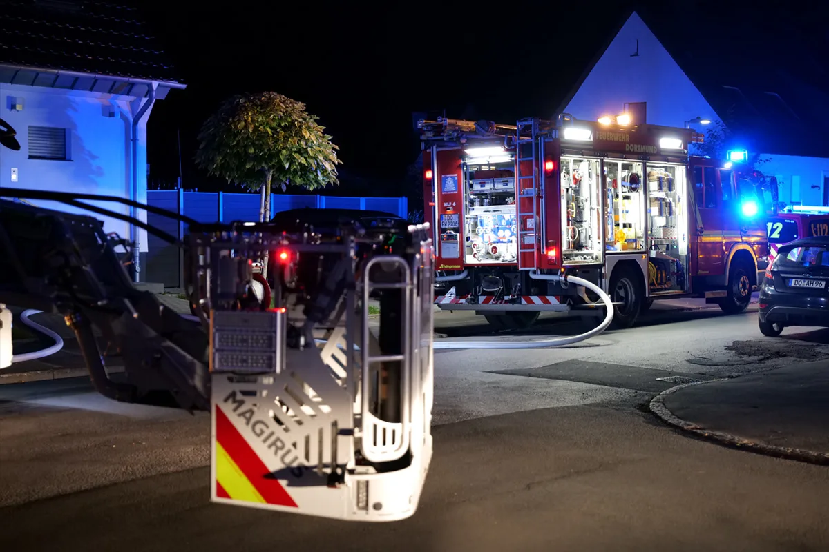 Dortmund NW – Zwei Personen bei Wohnungsbrand gerettet