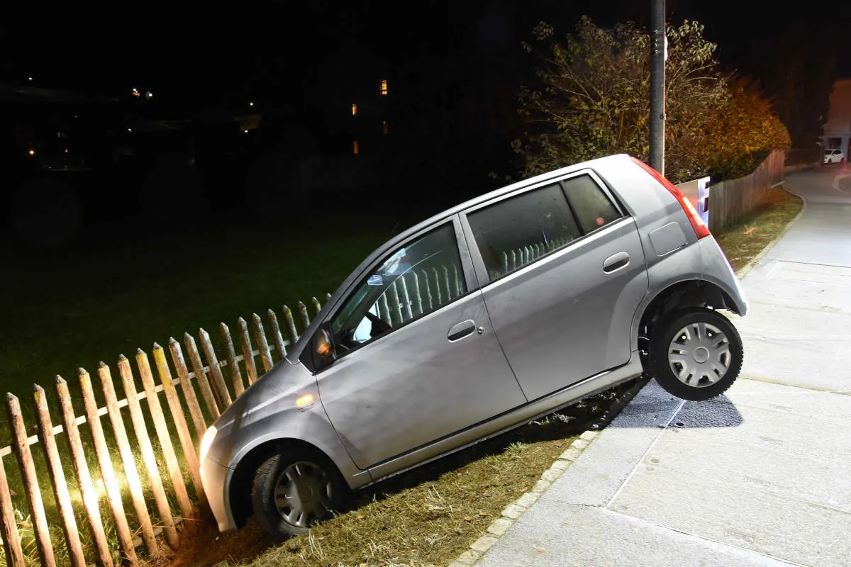 Unfall in Walenstadt SG – Mit entwendetem Auto verunfallt