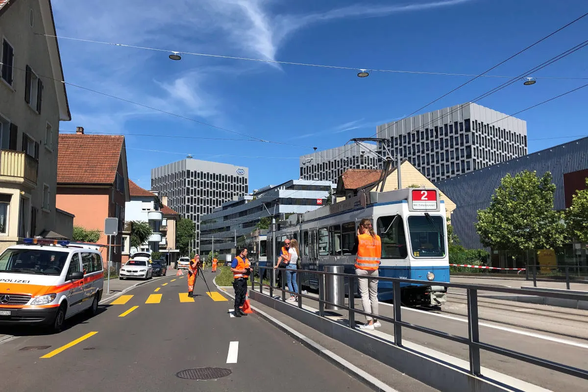 Schlieren ZH – Tramunfall fordert Schwerverletzten 