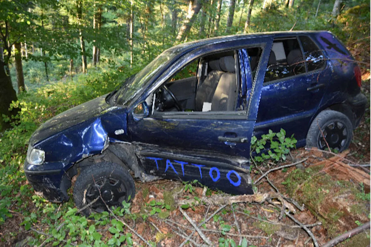 Schaanwald FL - Auto von der Strasse abgekommen