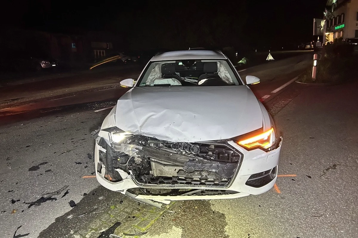 Stein AR – Hoher Sachschaden nach Unfall