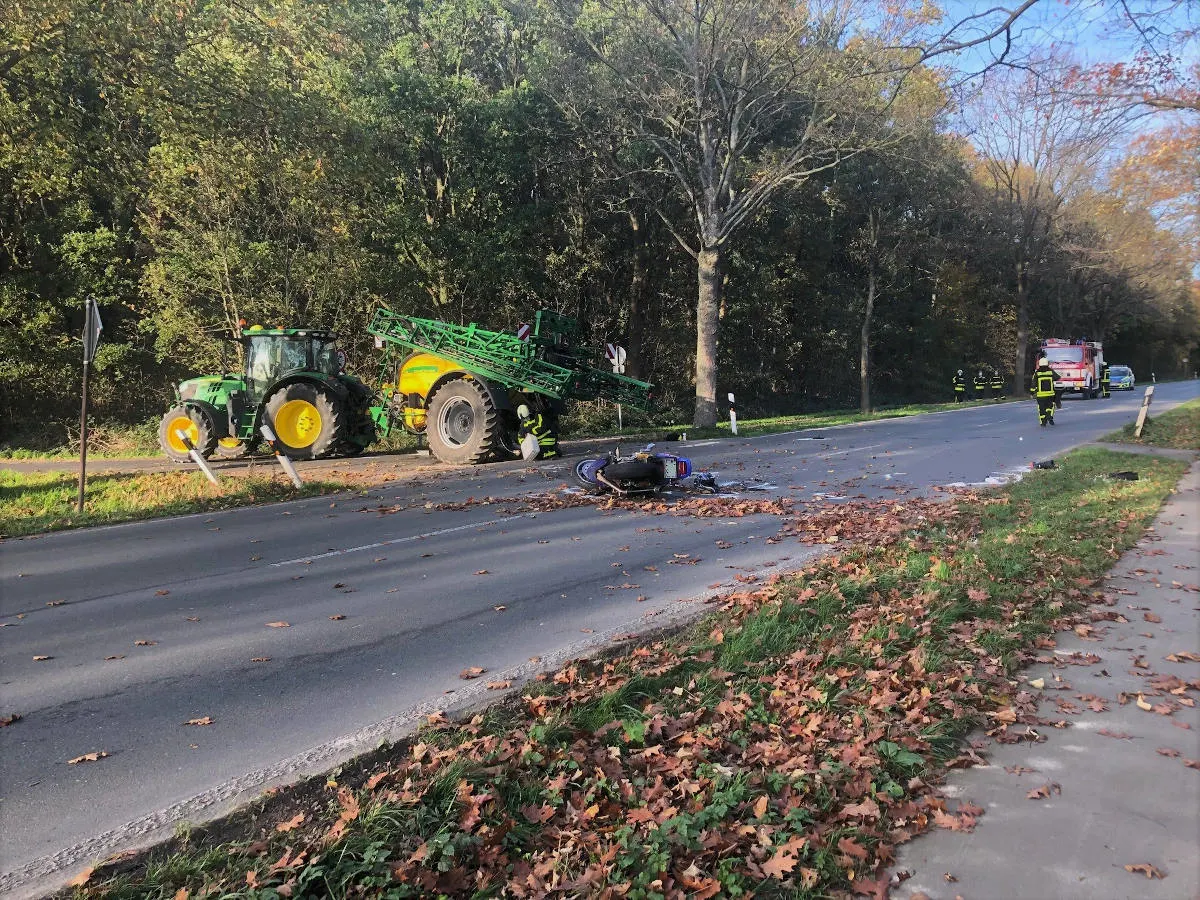 Kamp-Lintfort – 57-jähriger Motorradfahrer lebensgefährlich verletzt
