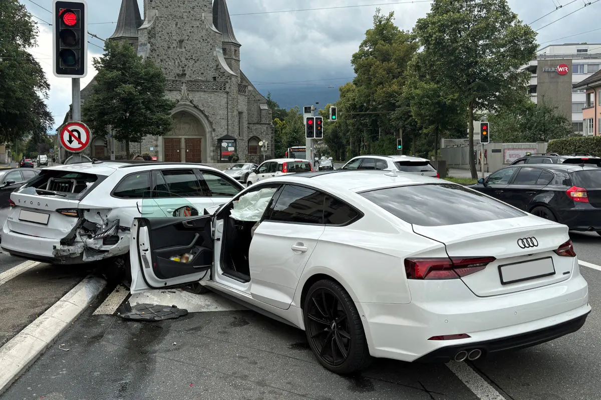 Stadt Luzern – Zwei Verletzte nach Auffahrunfall