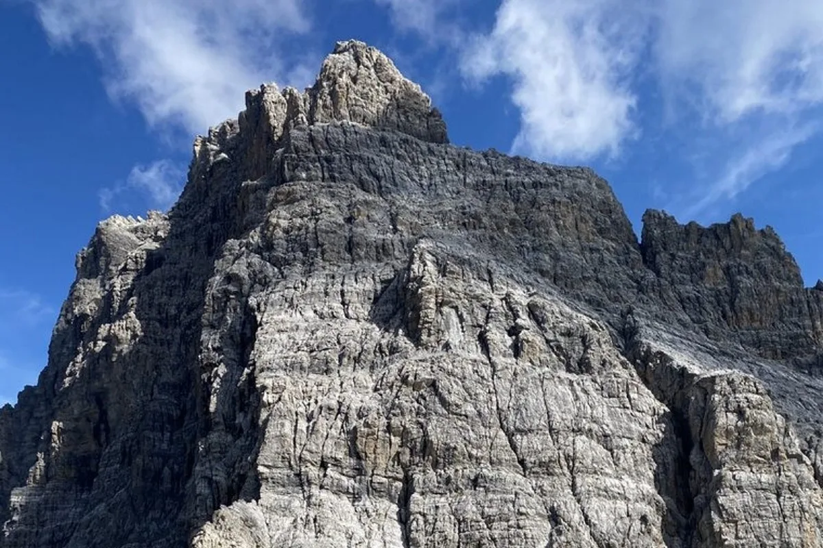 Tinizong GR -  32-jähriger Alpinist abgestürzt und schwer verletzt