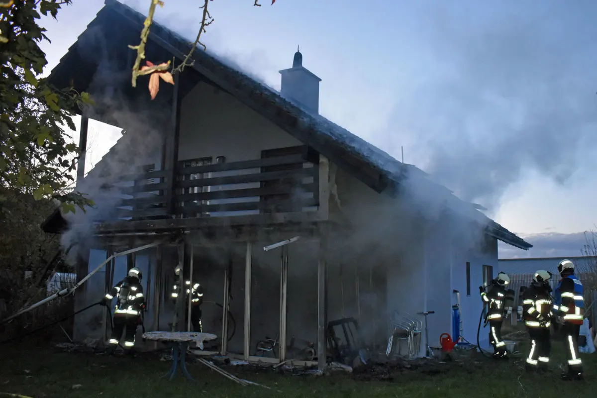 Pfeffikon LU - Brand in Wintergarten ausgebrochen