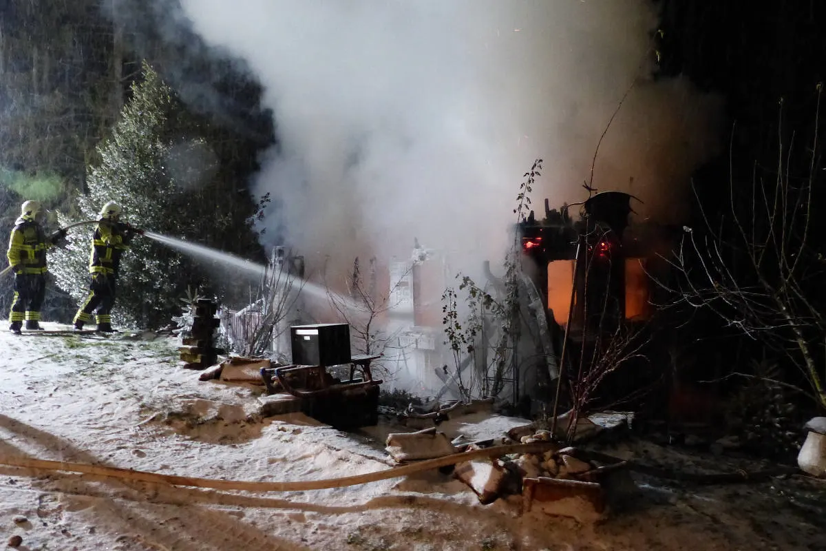 Plasselb FR - Brand eines Hauses 