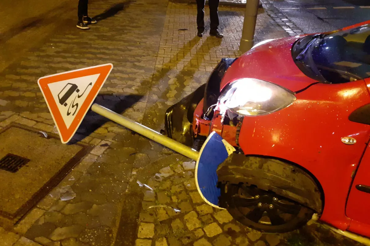 Celle-Westercelle – Fahranfänger verwechselt Gas-und Bremspedal