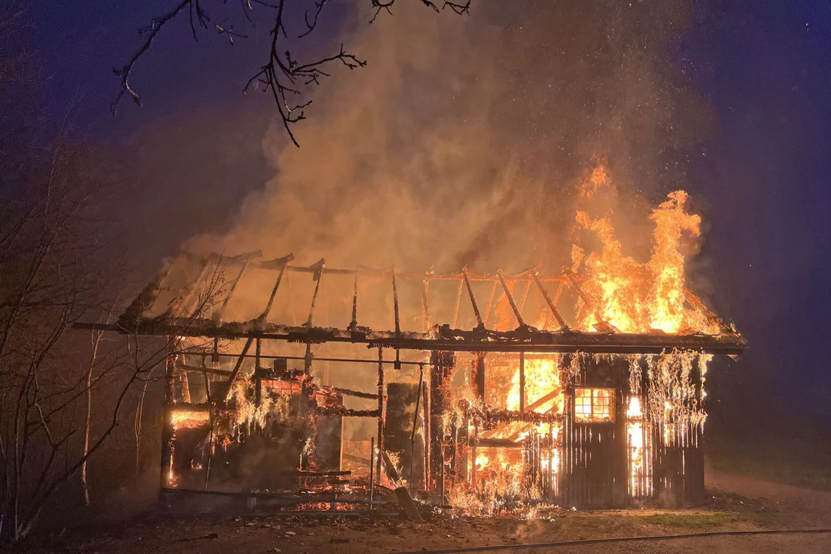 Root LU - Gebäude bei Brand zerstört 