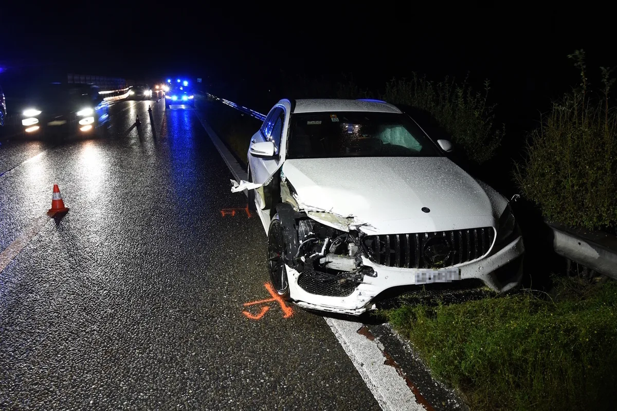 A13 Maienfeld GR – Überholmanöver führt zu Unfall