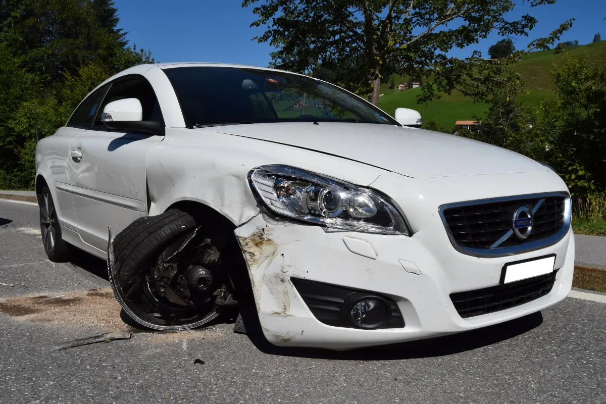 Gais AR – Nach Frontalkollision eine Person unbestimmt verletzt
