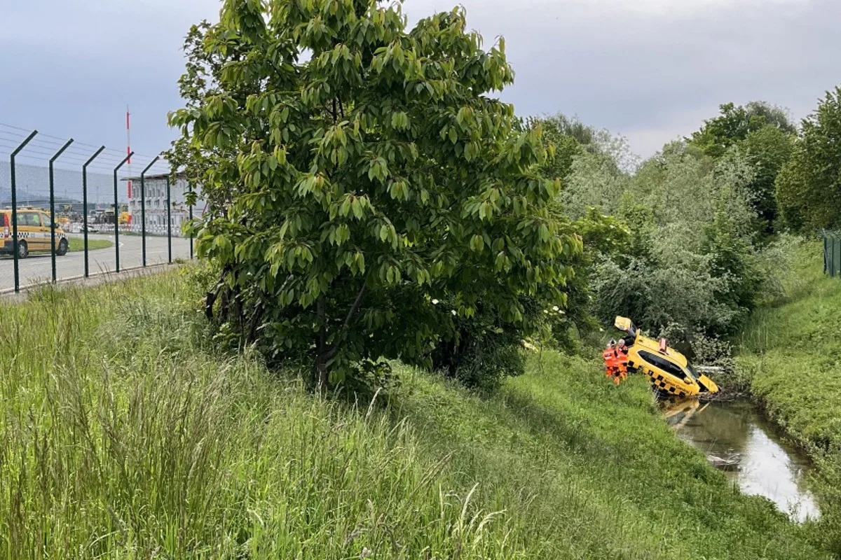 Flughafen Zürich - Flughafenmitarbeiter nach Unfall verletzt