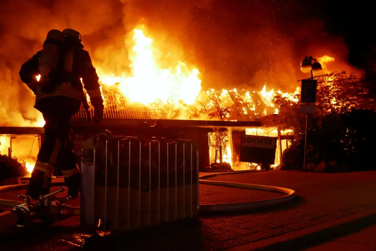 Celle - Gartencenter in Celle in Vollbrand!