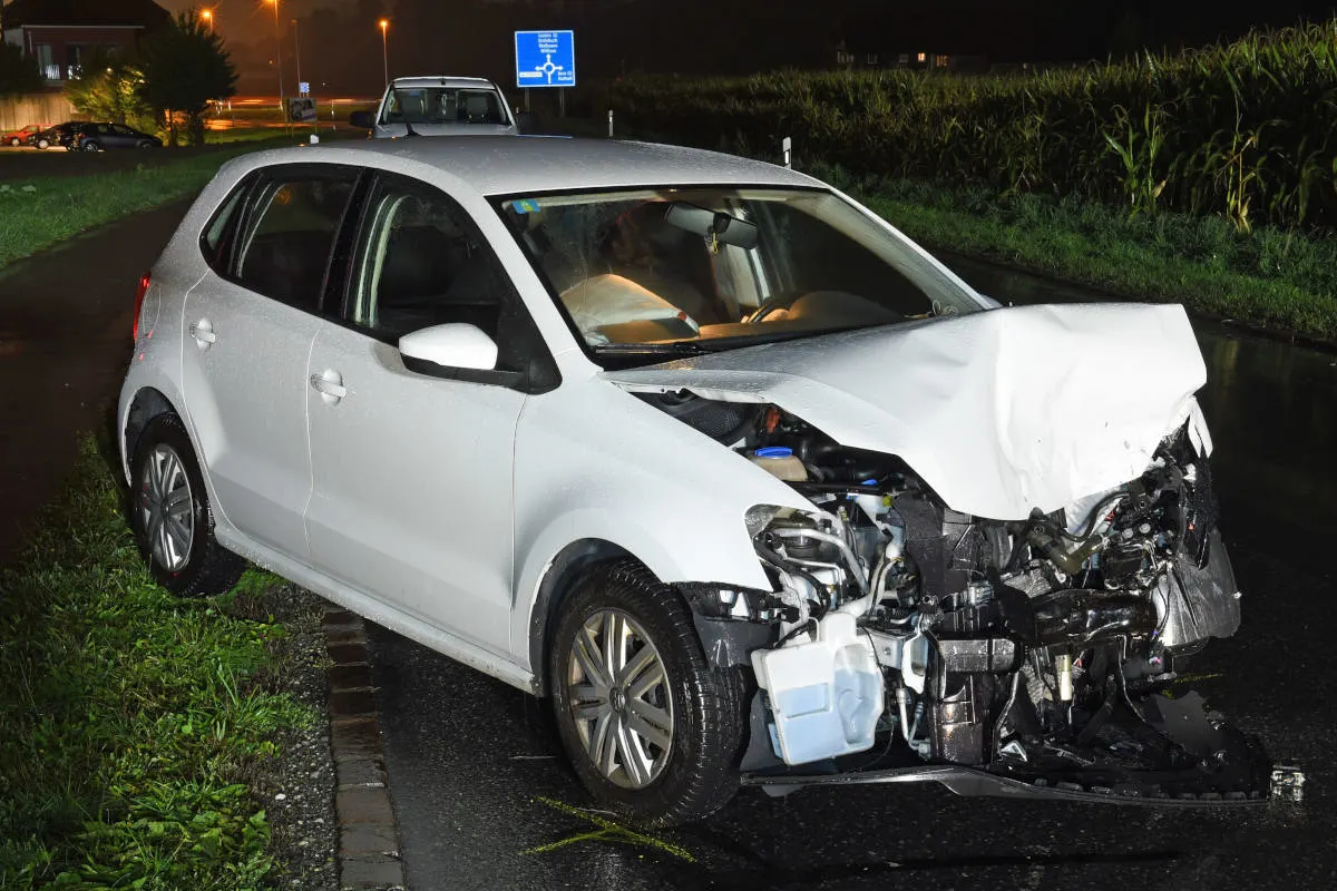 Unfall Willisau LU - Frontalkollision zwischen zwei Autos 