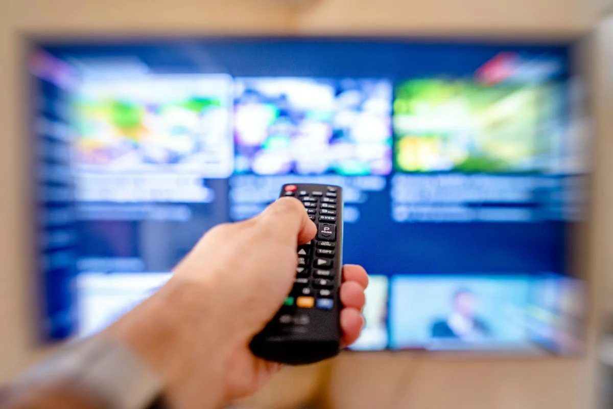 IPTV i Schweiz wächst: Mehr Haushalte wechseln von klassischem Fernsehen zu Streaming