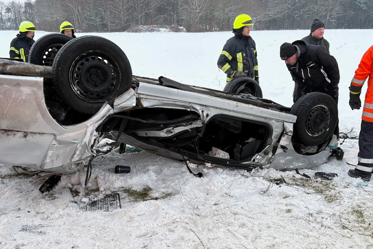 Süderwalsede – 18-Jährige bei Unfall lebensgefährlich verletzt