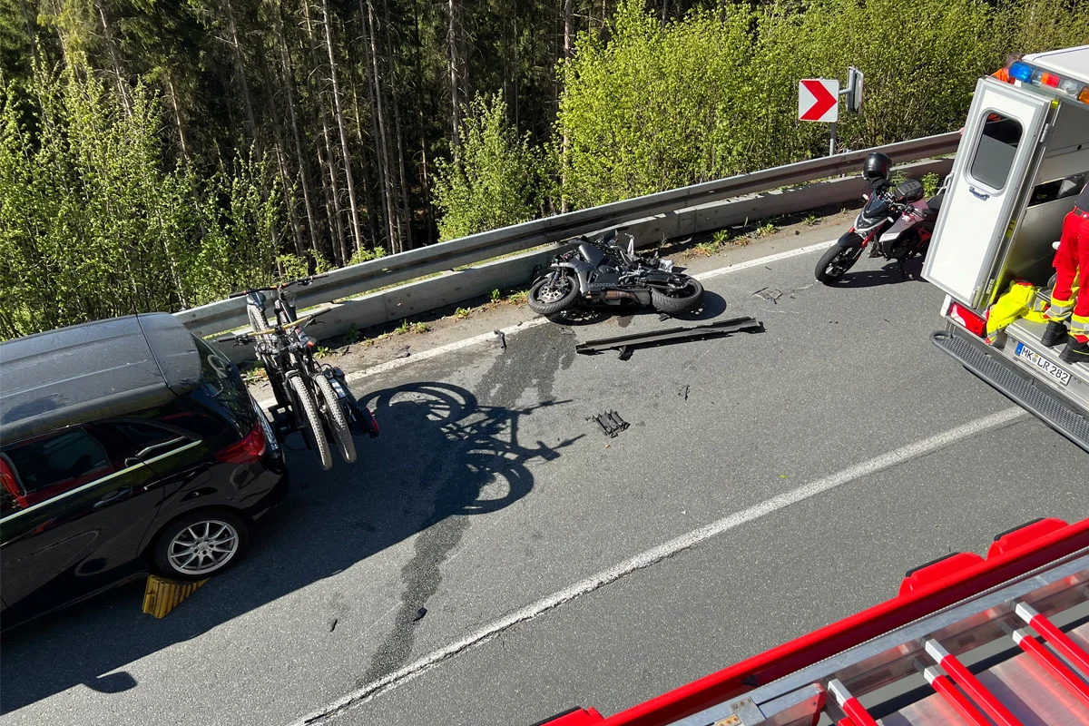 Plettenberg – Motorradfahrer stirbt bei schwerem Unfall