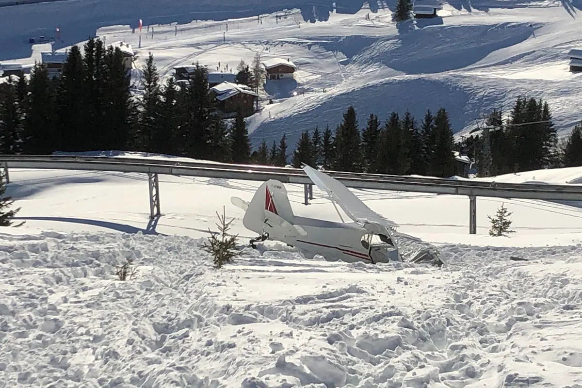 Arosa GR - Kleinflugzeug abgestürzt 