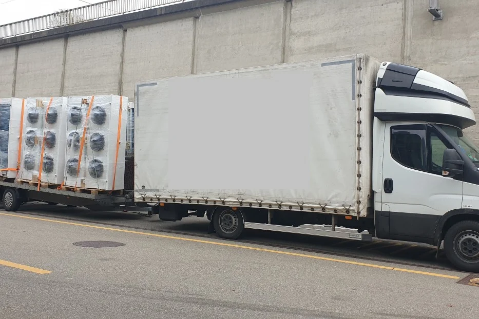 Kontrolle Schaffhausen - Anhängerzug massiv überladen und mit technischen Mängeln