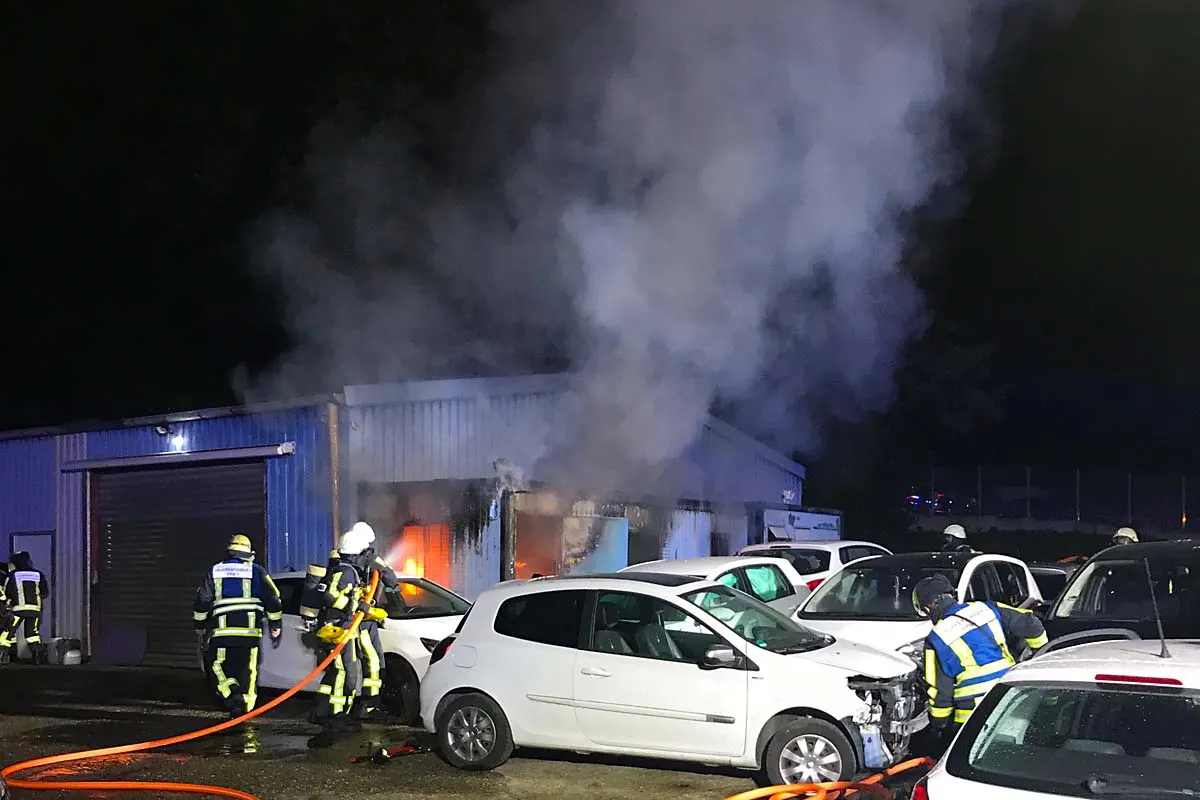 Bochum-Gerthe - Feuer im Industriegebiet 