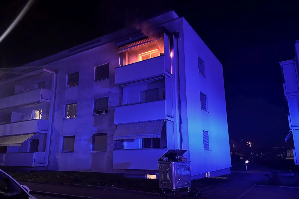 Pratteln BL – Fahrlässiger Umgang mit Feuerwerk löst Brand aus