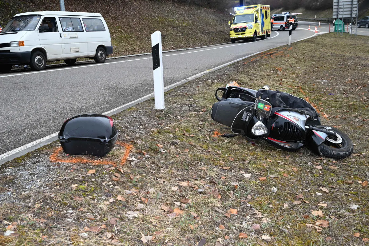 A15 Jona SG – Lenker verstirbt nach Unfall im Spital