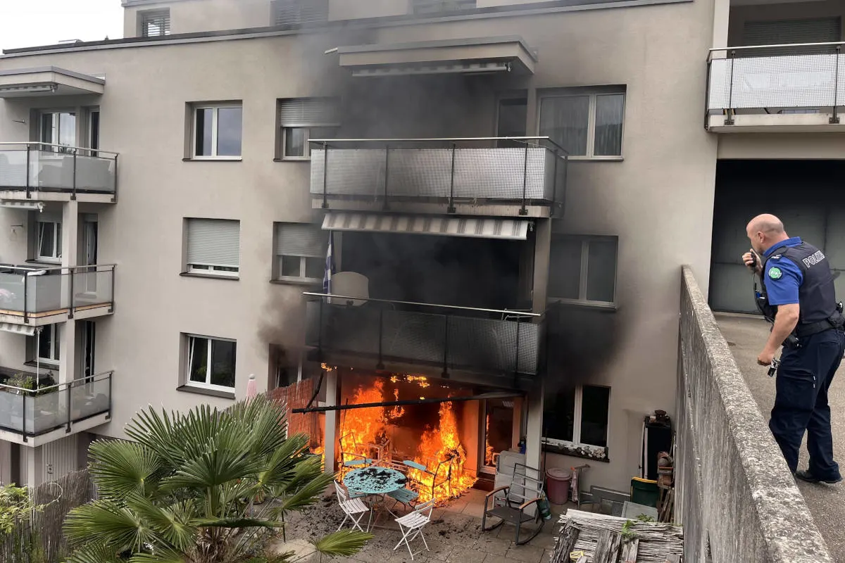 Rorschacherberg SG – Terrasse in Brand