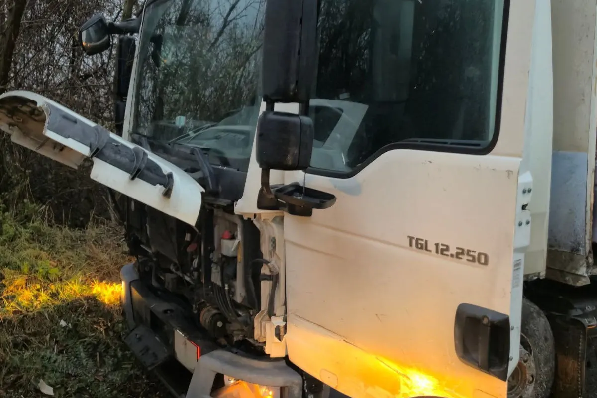 Göttlesbrunn  NÖ – Schwerer Unfall mit Lastwagen 