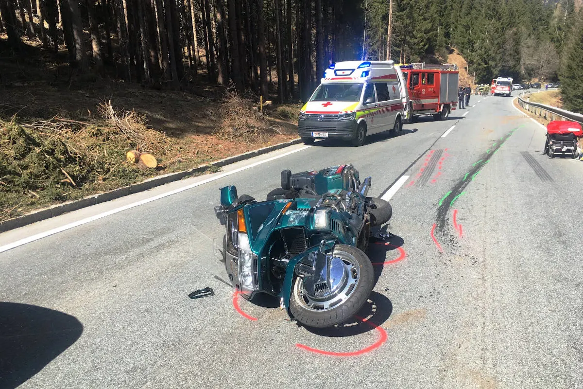 Winklern – Schwer verletzt nach Unfall mit Motorrad