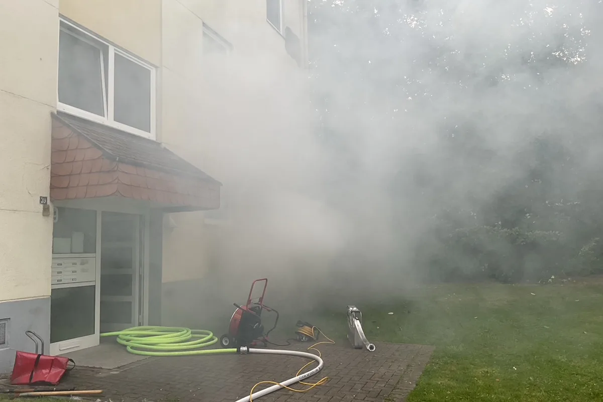 Dortmund NW – Drei Verletzte nach Kellerbrand