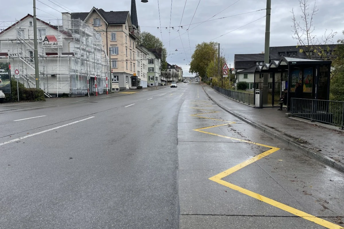 Zeugenaufruf aus St. Gallen - Kollision zwischen Personenwagen und Kind 