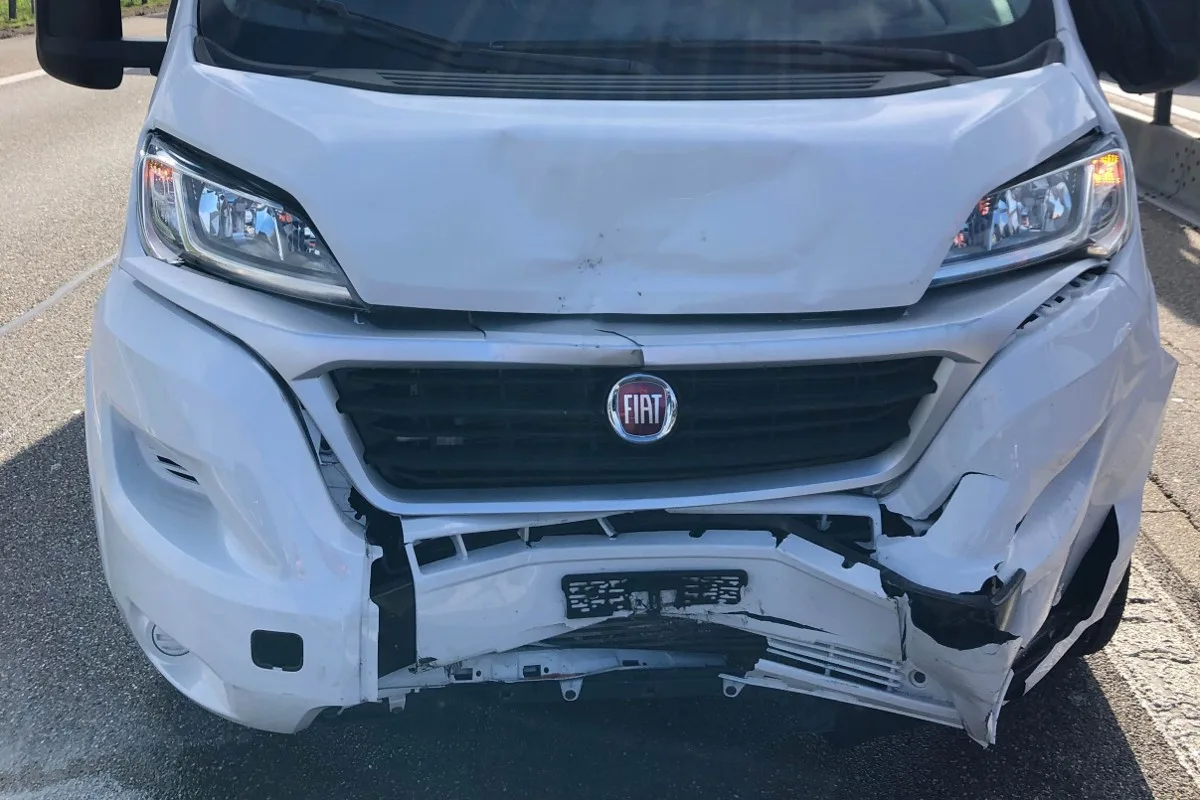 Kestenholz SO - Drei Fahrzeuginsassen werden bei Auffahrkollision auf der A1 verletzt