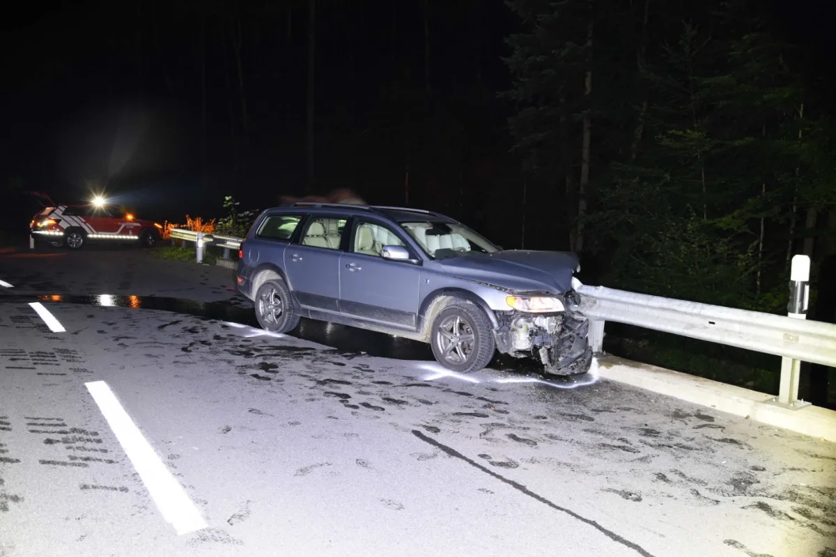 Selbstunfall in Gams SG - Trotz Ausweisentzug in fahrunfähigem Zustand unterwegs