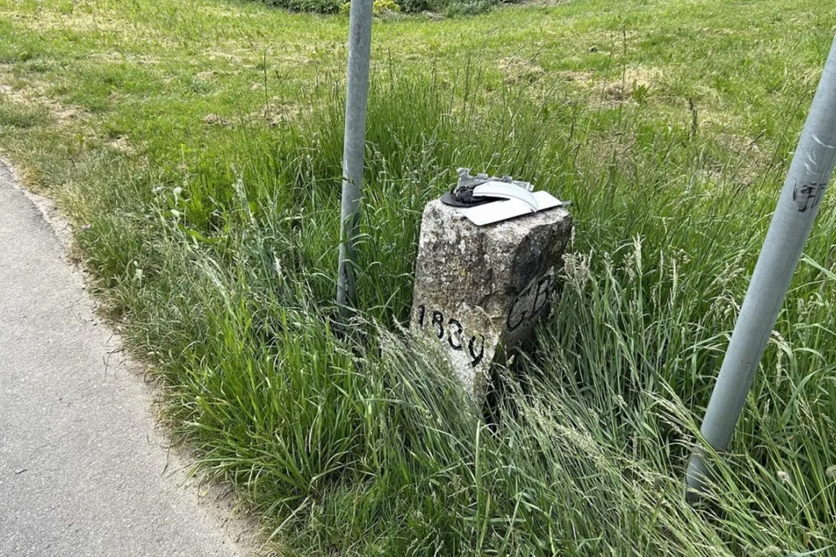 Ramsen SH – Fahrer flüchtet nach Unfall am Grenzübergang
