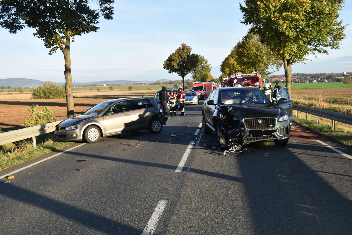 B3 Banteln – Verkehrsunfall mit zwei schwer Verletzten