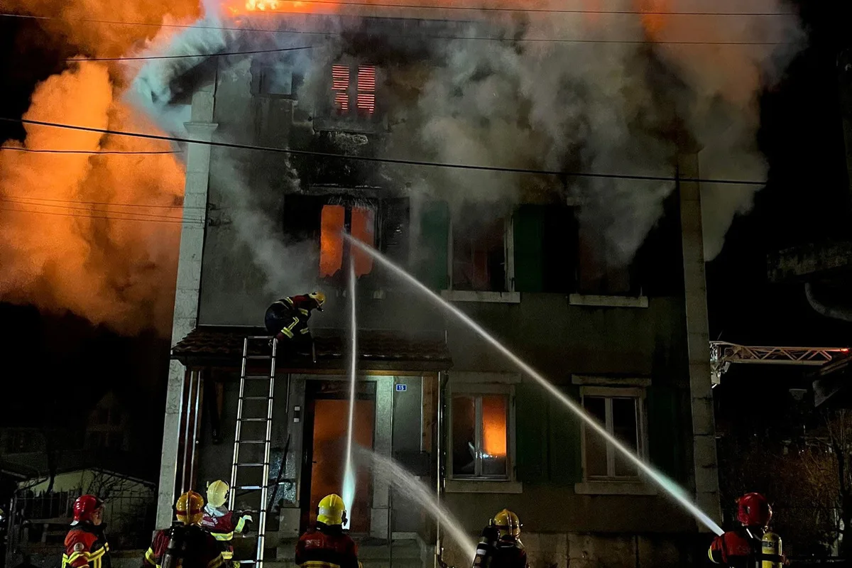 Cormoret BE - Wohnhaus völlig ausgebrannt