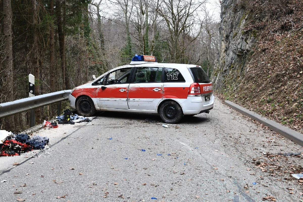 Rümlingen BL - Auf der Einsatzfahrt tödlich verunglückt