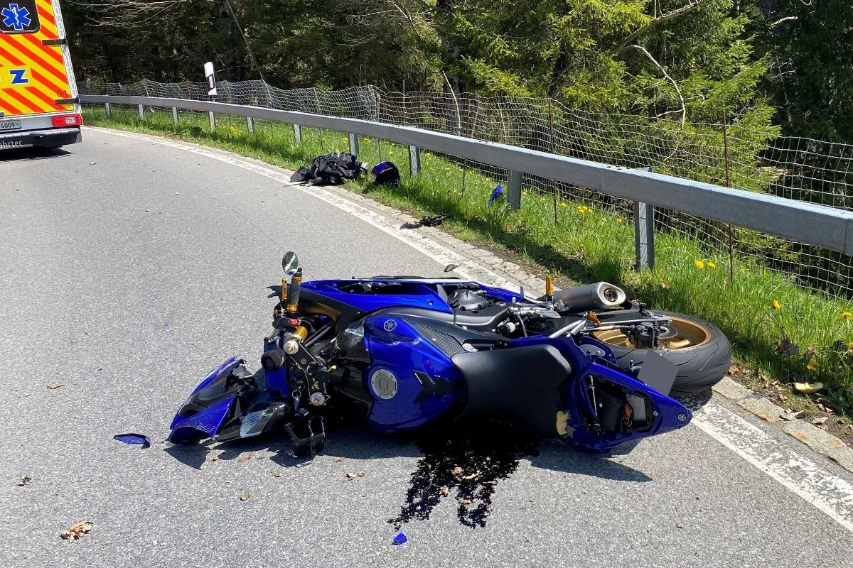 Schwerer Töffunfall in Oberägeri ZG