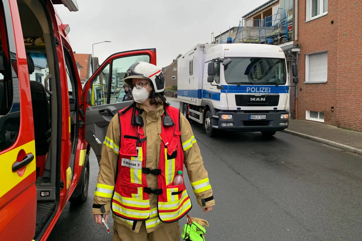Gefährliche Chemikalie in Ratingen – Feuerwehreinsatz wegen akuter Explosionsgefahr