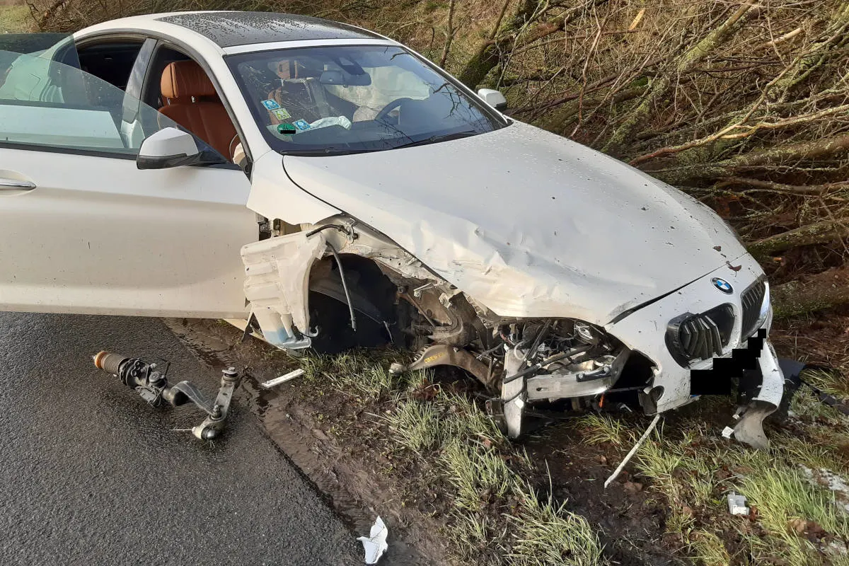 A62 Kusel – Blitzeis macht Autofahrern zu schaffen