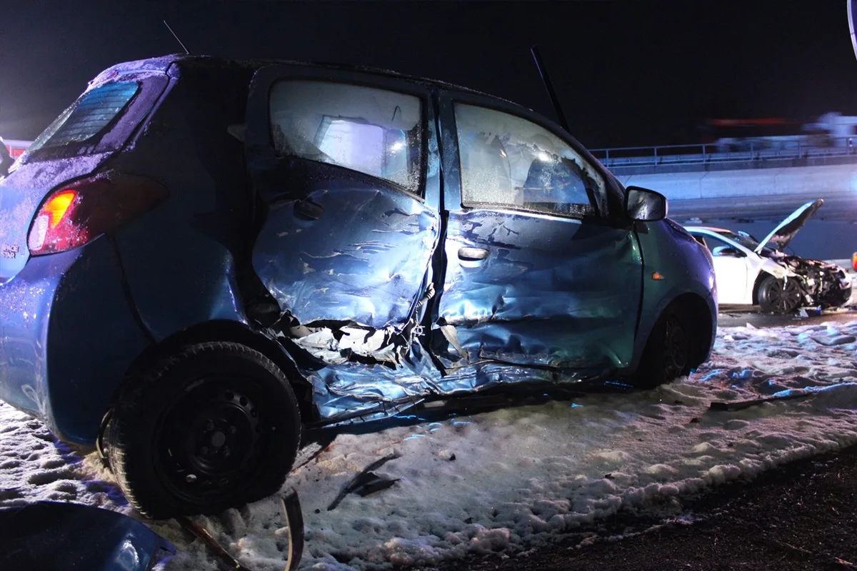 Bergisch Gladbach – Zwei Verletzte bei Unfall an Autobahnauffahrt