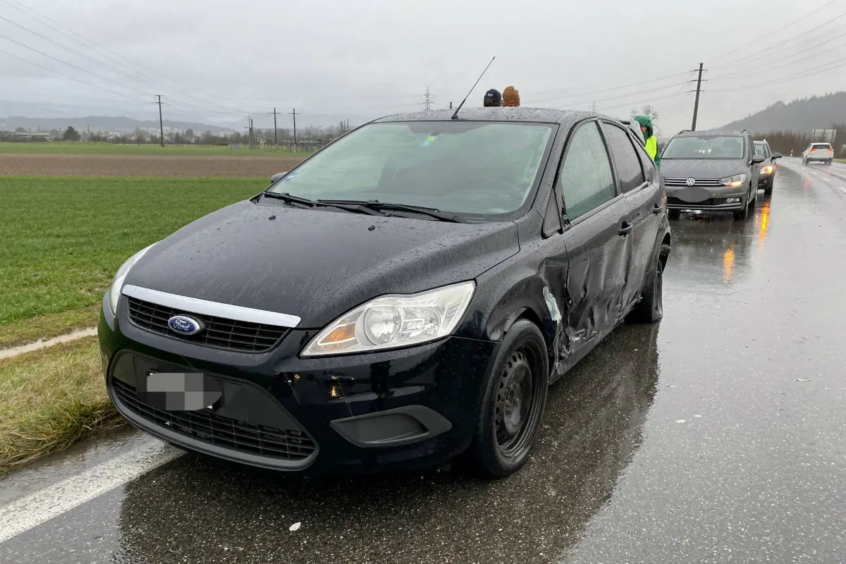 Kölliken AG - zwei Verkehrsunfälle auf derselben Strecke - ein Ausweisentzug