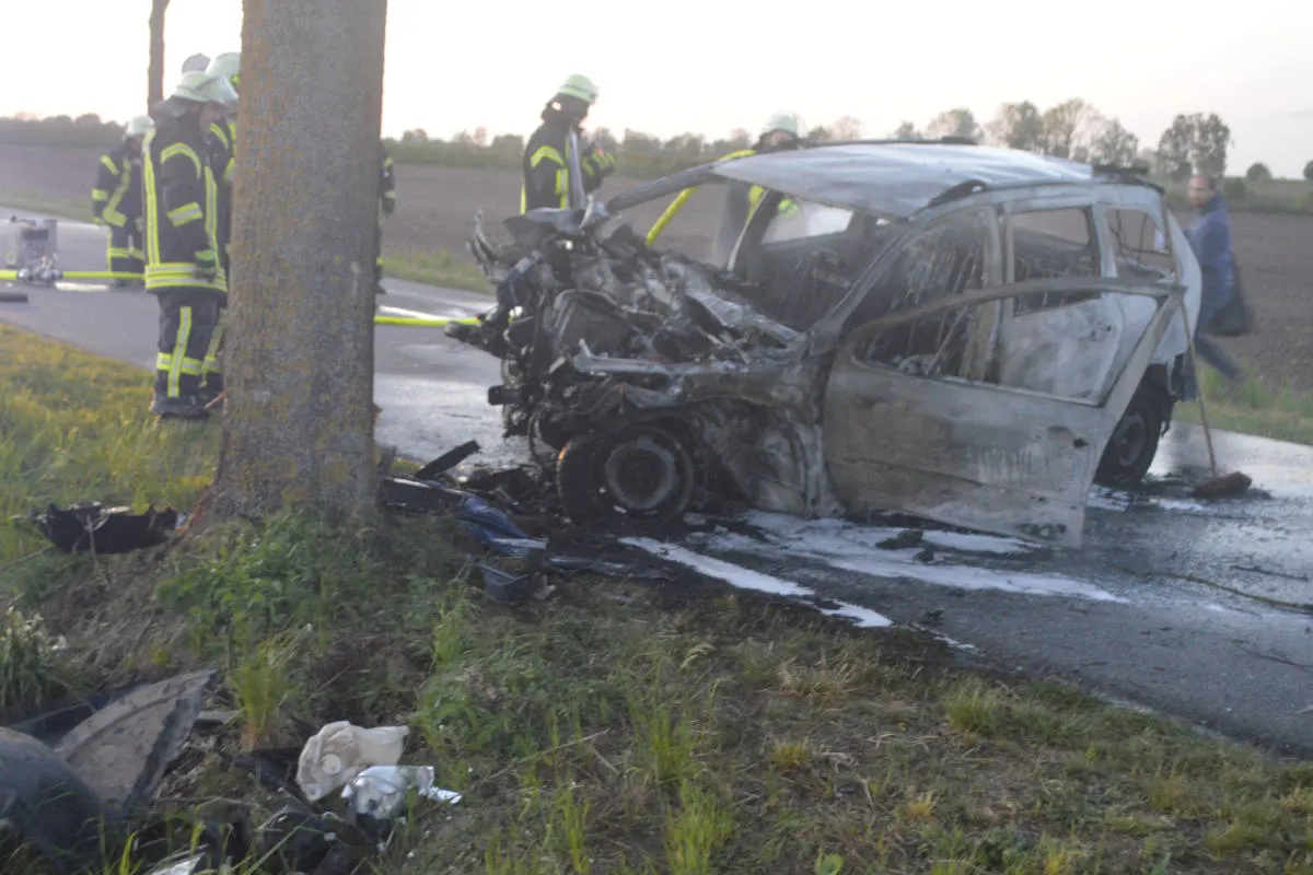 26-jähriger Peugeotfahrer bei Unfall schwer verletzt