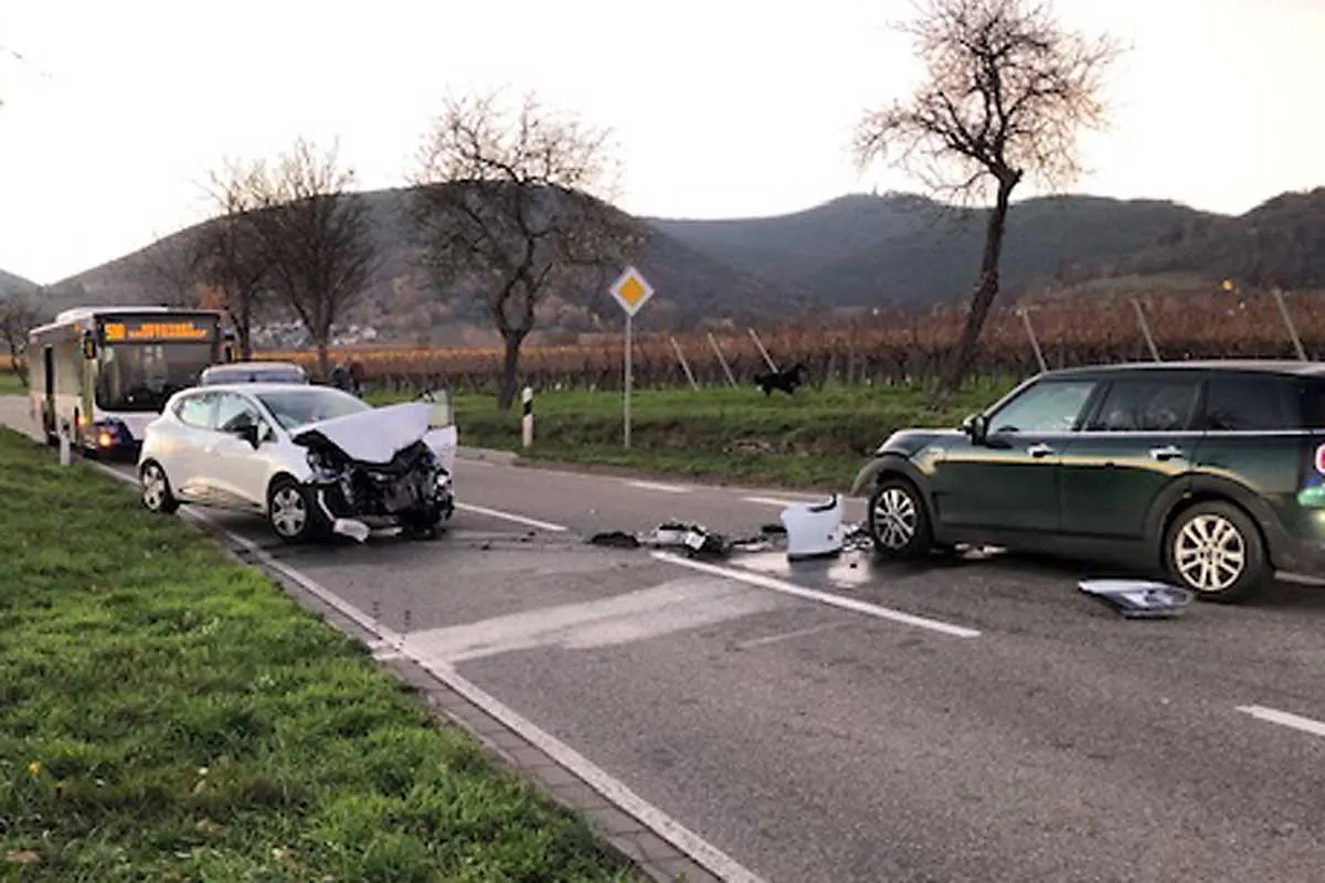 Unfall in Maikammer - Beim Abbiegen Gegenverkehr übersehen