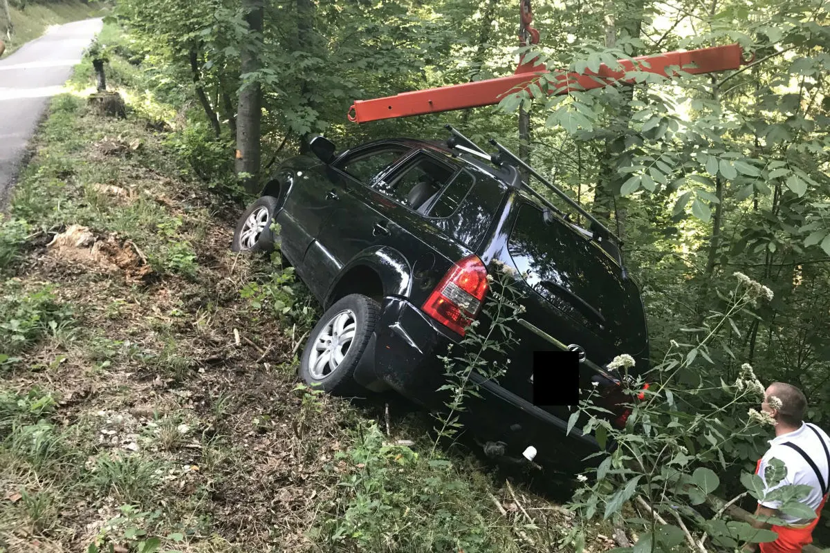 Lausen BL - Selbstunfall nach Ausweichmanöver - Zeugenaufruf