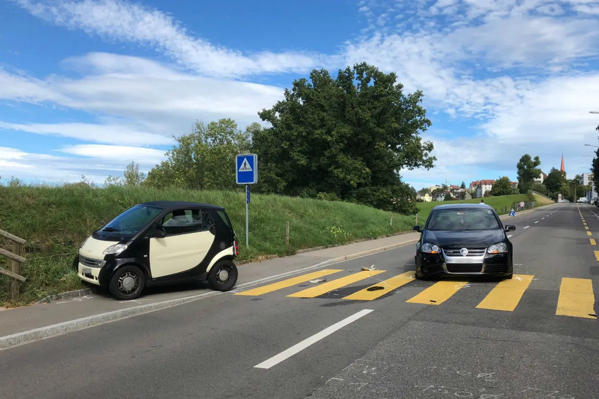 St. Gallen SG - Auffahrkollision vor Fussgängerstreifen