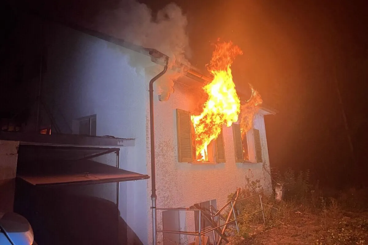 Wettingen AG - Brand verwüstet Haus