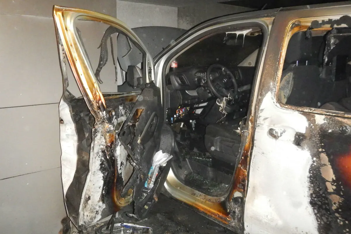 Tägerwilen TG - Zwei Autos durch Feuer komplett beschädigt - Brandursache wird ermittelt