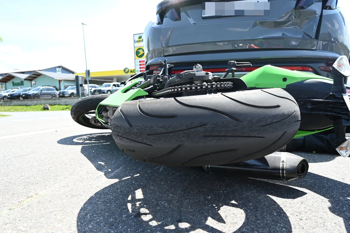Altstätten SG - Motorradfahrer bei Unfall verletzt