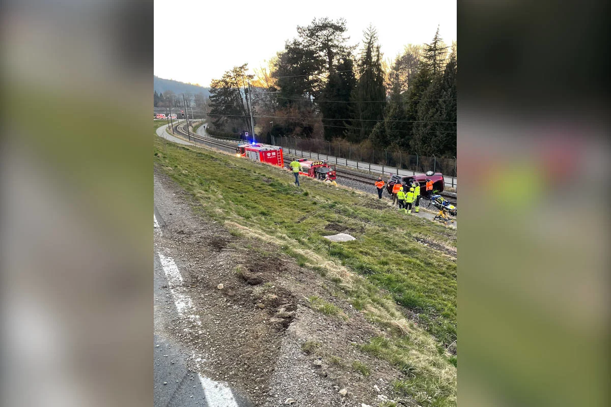 Mammern TG – Mit Auto in den Gleisen gelandet