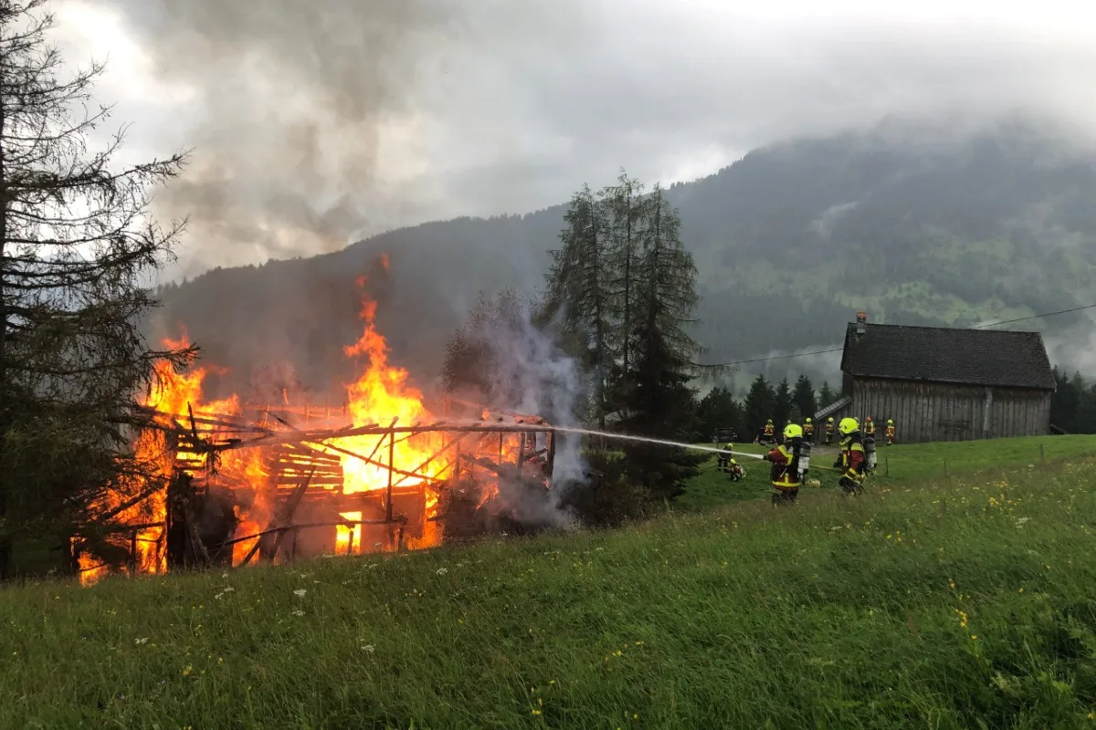 Grabserberg SG - Maiensäss abgebrannt - Über 200'000 Franken Sachschaden